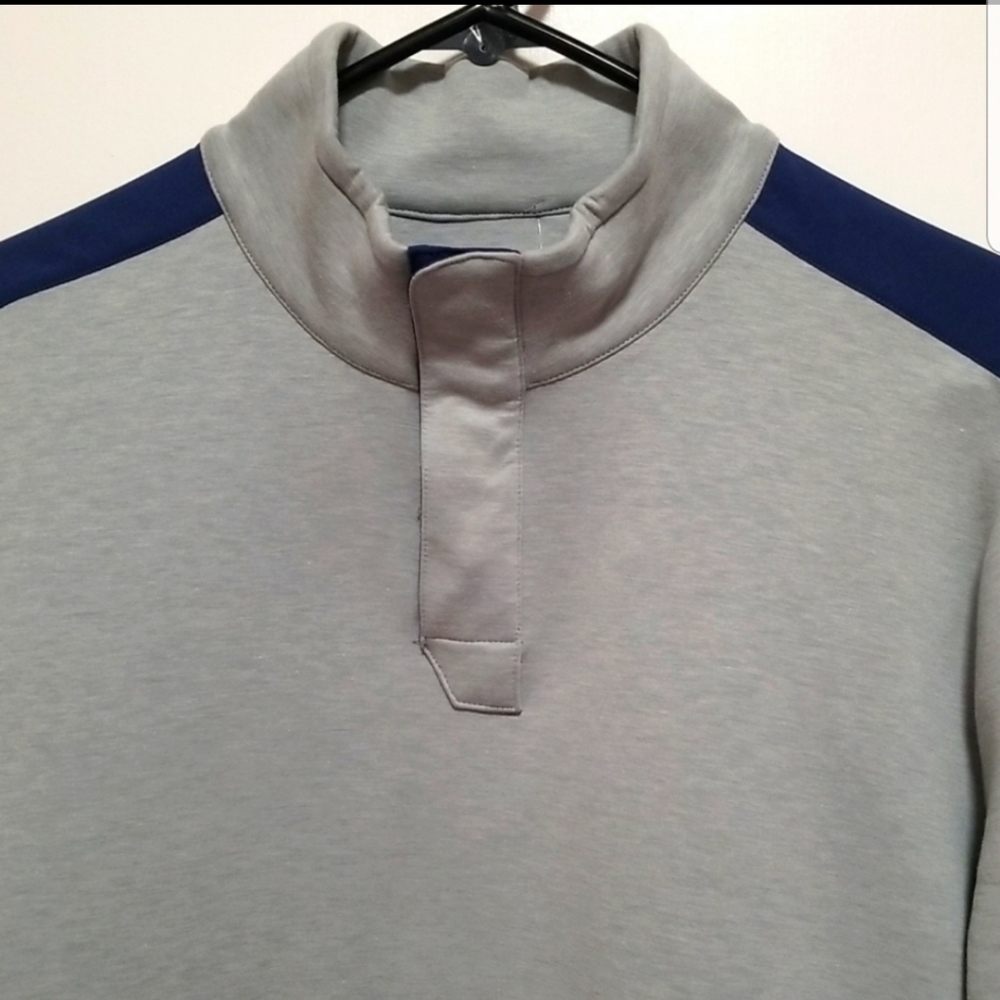 NEW UNDER ARMOUR  Pullover Mock Neck Sweatshirt NWOT - Picture 4 of 15